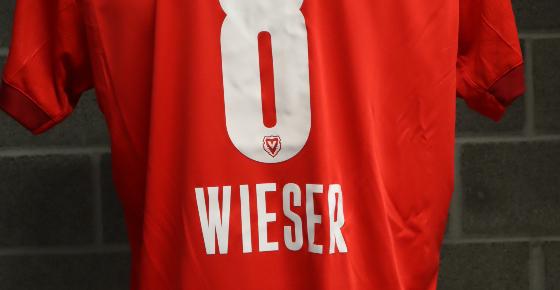 Matchtrikot FC Vaduz 8 Wieser