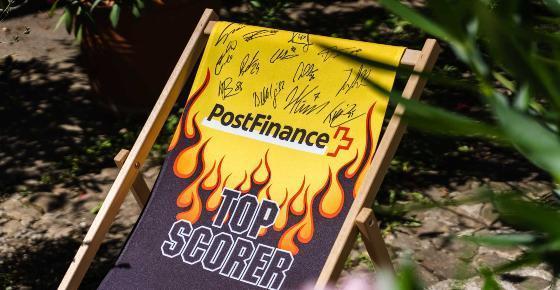 Signierter Top Scorer Liegestuhl (NL) / Chaise longue Top Scorer signée (NL) / Sedia a sdraio Top Scorer firmata (NL)