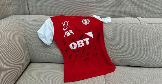 Signiertes Original-Trikot der FC Rapperswil-Jona Frauen